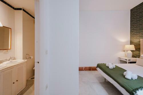Apartamento Bright And Cozy-1bd 1bth & 2bd 1bth- La Giralda