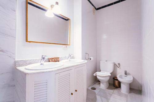 Apartamento Bright And Cozy-1bd 1bth & 2bd 1bth- La Giralda