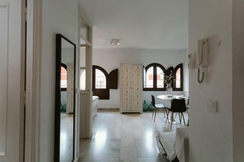 Apartamento Complete Studio With Terrace - 1bth- La Giralda