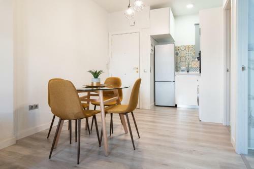Apartamento Triana Centro Dos Dormitorios A Estrenar