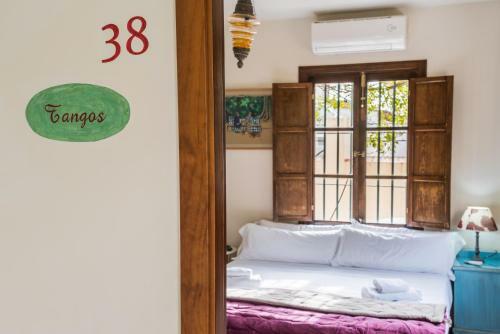 Hostal Casa17 Santacruz Suites