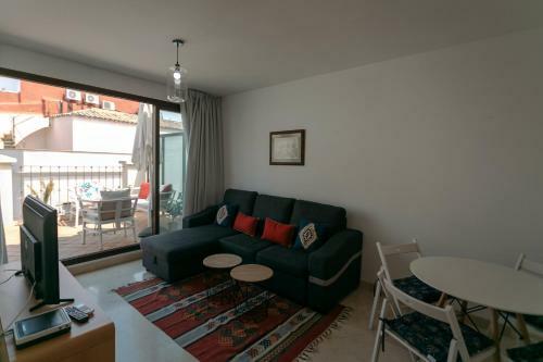 Apartamento O&l Lumbreras: Bright Duplex With Private Terrace