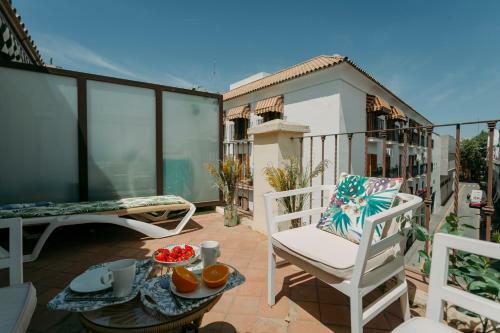 Apartamento O&l Lumbreras: Bright Duplex With Private Terrace