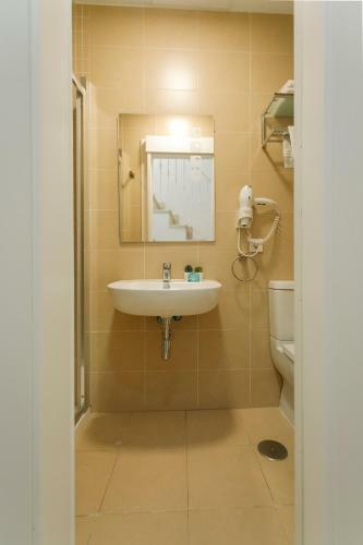Apartamento O&l Lumbreras: Bright Duplex With Private Terrace