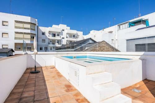 Slow Sevilla Suite - Two-bedroom Apartment With Private Pool