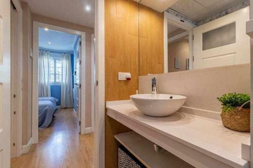 Apartamento 3 En Estadio Del Sevilla 8 Plazas Y M