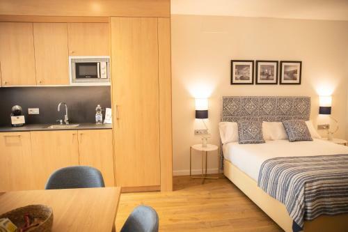 Nqn Aparts & Suites Sevilla