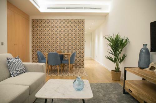 Nqn Aparts & Suites Sevilla