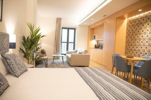 Nqn Aparts & Suites Sevilla