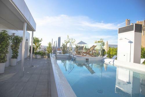 Nqn Aparts & Suites Sevilla