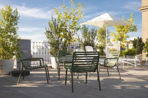 Nqn Aparts & Suites Sevilla
