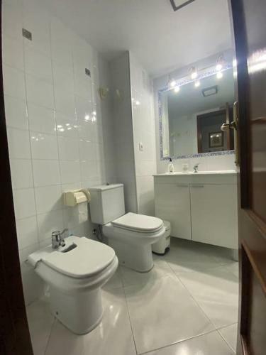 Apartamento Funcional Piso 4 Dormitorios Frente A Santa Justa