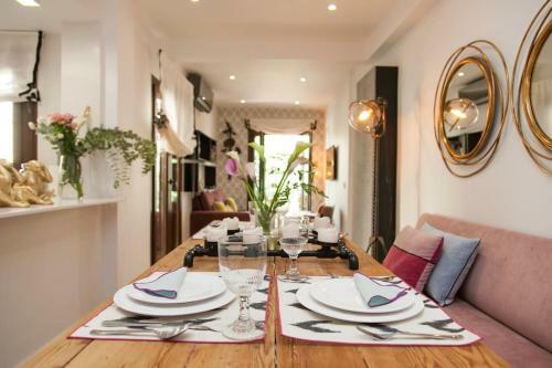 Modern & Nice Apartment. Old Town. Private Parking