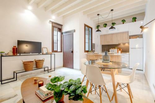 Home2book Stylish & Cozy Apartment Triana Sevilla
