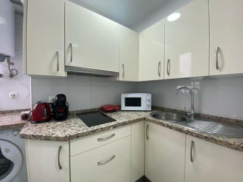 Apartamento Piso Junto Al Hospital Macarena
