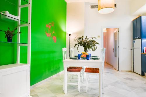 Apartamento Anfitri�n Sevilla 4