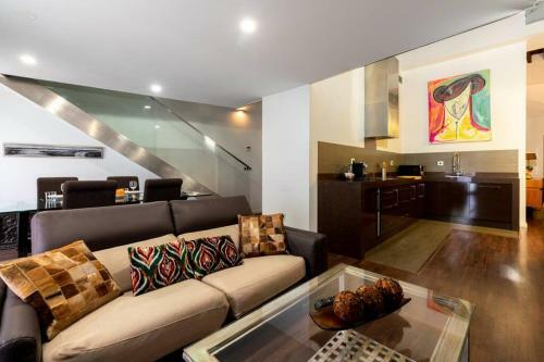 Fr26 Luxurious Apartment, 2 Minutes From Cathedral