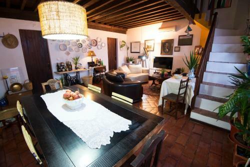 Hostal Casa Visconde De Bouzoes