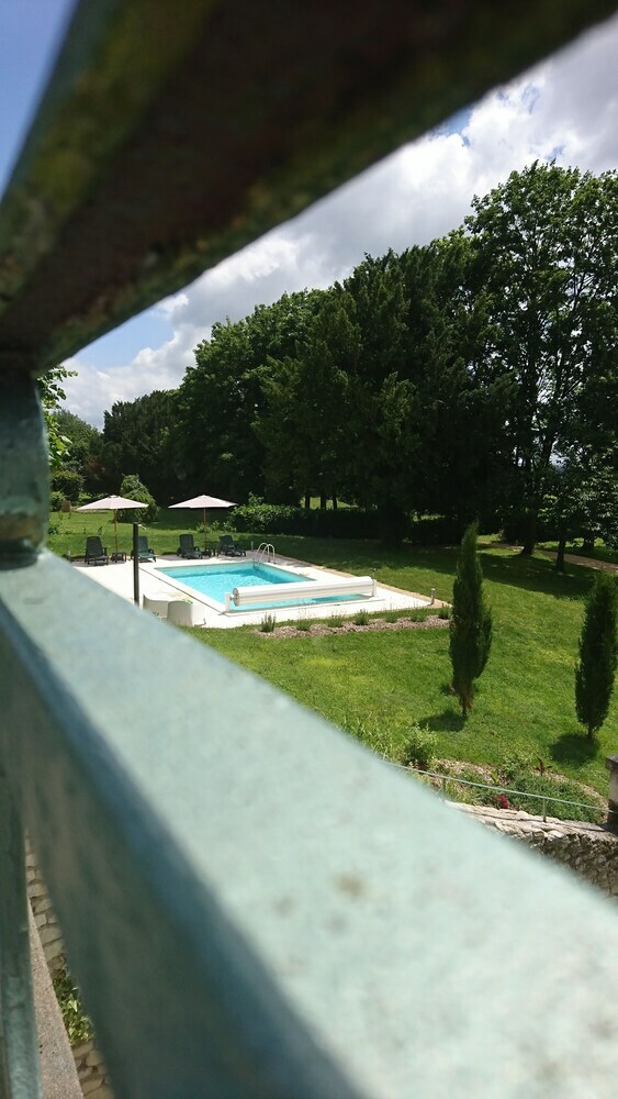 Bed & Breakfast Domaine De Bourgville