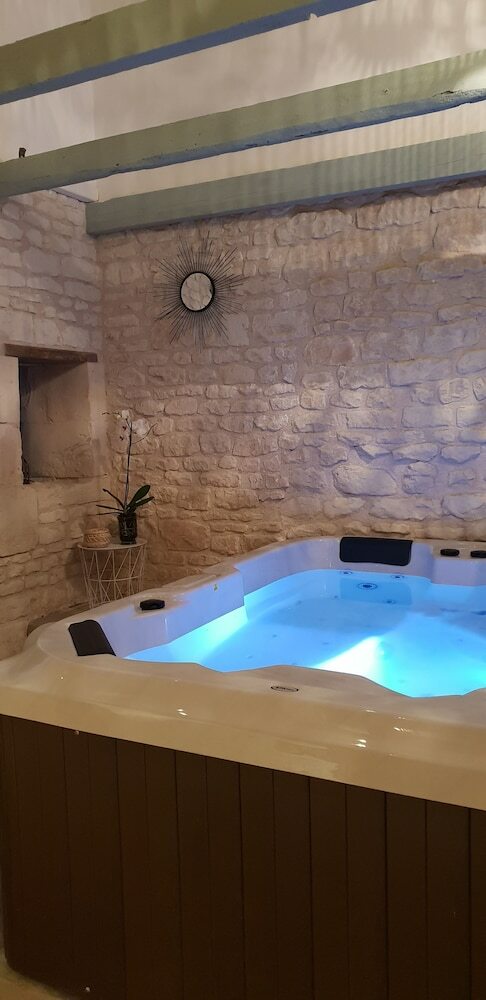 Bed & Breakfast Domaine De Bourgville