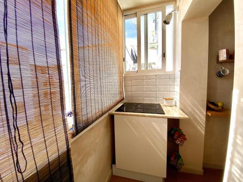 Apartamento Junto Al Casco Antiguo Con Terraza