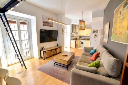 Apartamento Peace, Pool & Parking At Centre