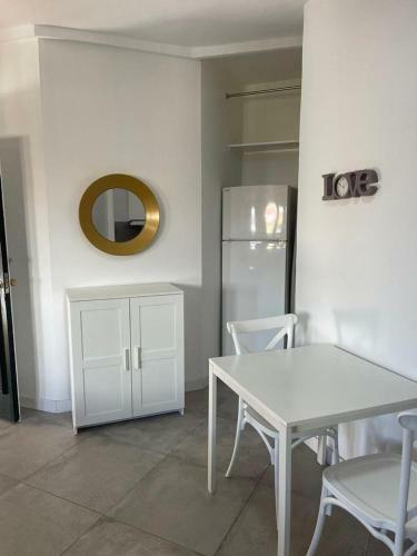 Apartamento 180 Home. Rinc�n De Triana