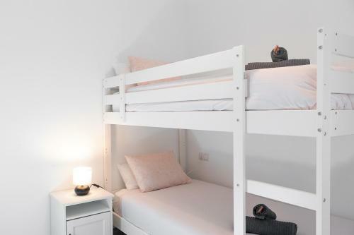 Apartamento Apt. Old Town (2 Bedrooms, 2 Bathrooms, Wifi)