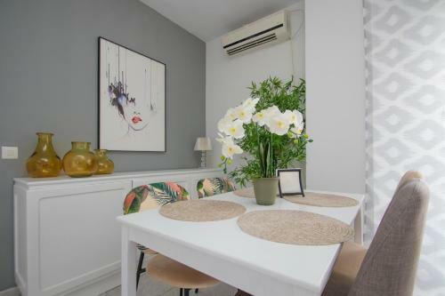 Apartamento Perfect Getaway In Triana - 15m Walk Giralda