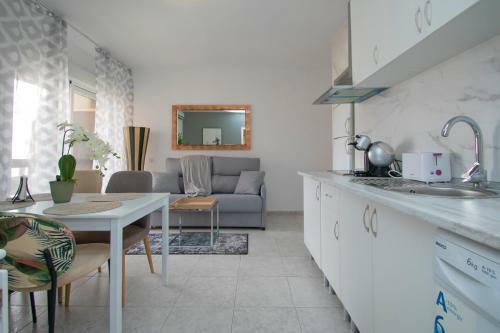 Apartamento Perfect Getaway In Triana - 15m Walk Giralda