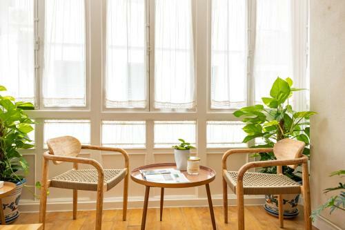 New! Ohliving Alfalfa Square