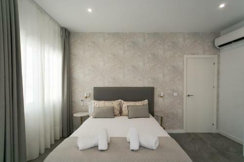 Lujoso Apartamento Con Piscina Compartida 1