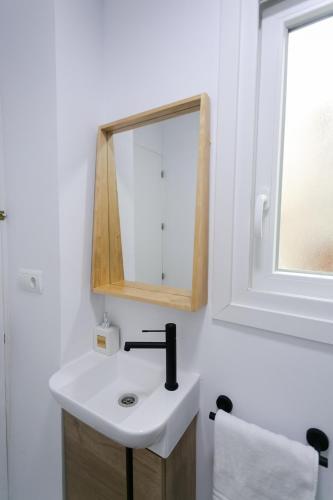 Lujoso Apartamento Con Piscina Compartida 1