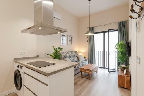 San Luis Downtown & Pool Apartment