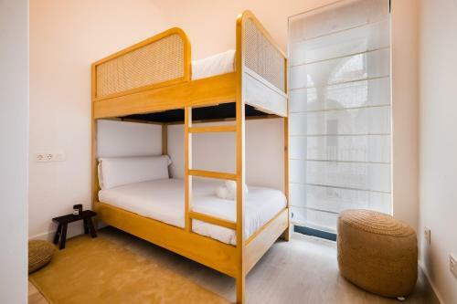 Apartamento Stylish Designer Duplex-3beds 2baths-puerta Carmona Centro