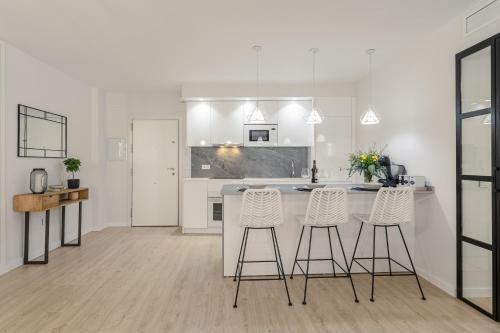 Apartamento Avanti Murillo, Elegance & Comfort