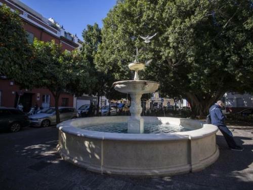 Apartamento San Leandro De Sevilla Oasis En El Centro