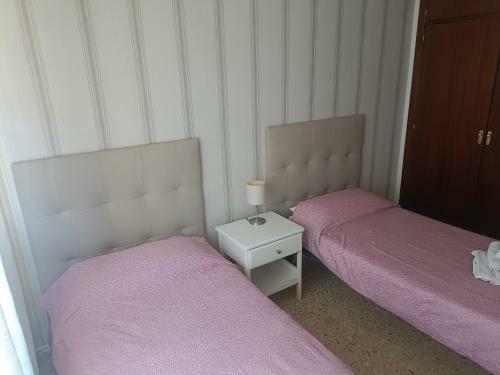 Apartamento Piso Para 6 Junto Al Acueducto. A Pasos Del Centro