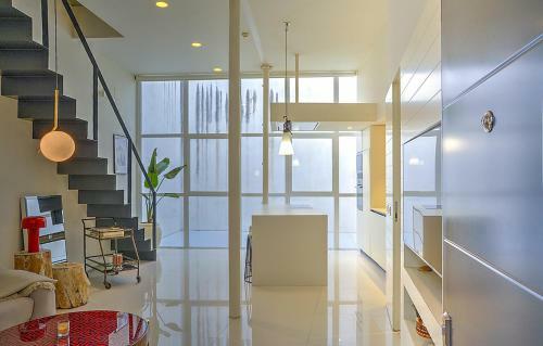 Apartamento Moderno Duplex Sevillano