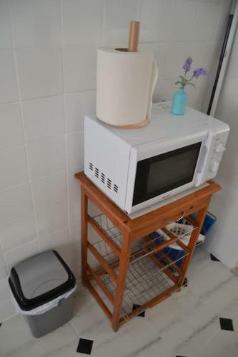 Cozy And Well Connected Apartment