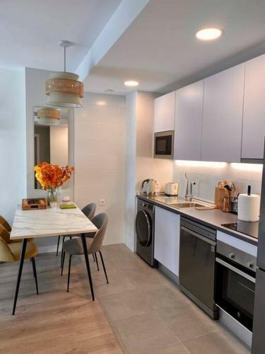 Nuevo Moderno Apartamento De Lujo
