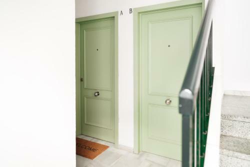 Reyes Cat�licos II Suite Apartment