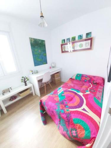 Luminoso Apartamento En El Centro, Con Mucho Arte