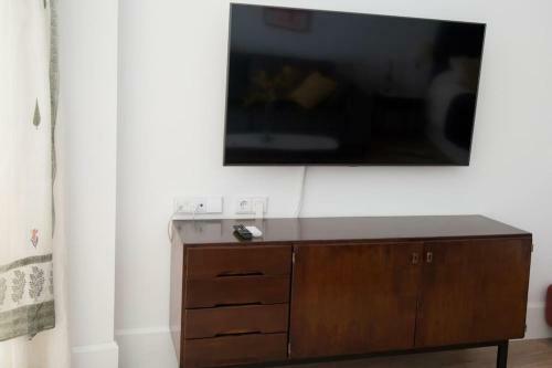 Apartamento Suite En Triana, Tranquilo, Independiente