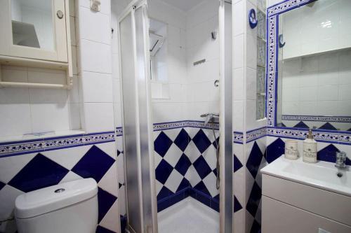 Apartamento En Barrio T�pico. Conoce La Aut�ntica Sevilla