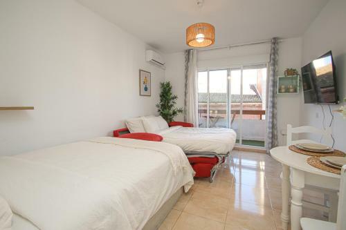 Apartamento New! Fabulous Studio W. Great Views - 15m Giralda
