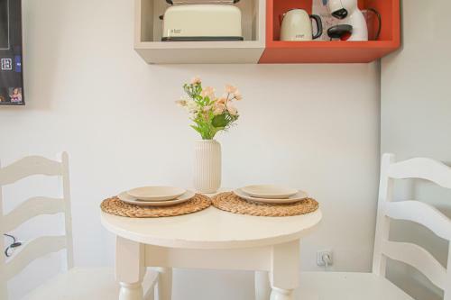 Apartamento New! Fabulous Studio W. Great Views - 15m Giralda