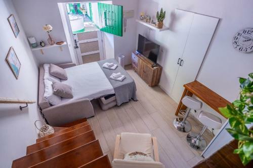 Apartamento Estudio Alc�zares Wifi Gratis Sof� Cama