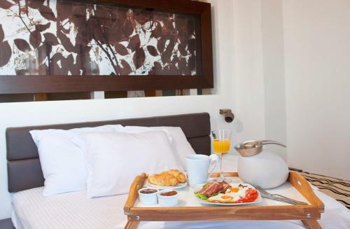 Hotel 12 Months Luxury Resort