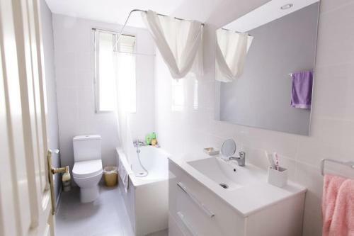 Apartamento Amplio Y Luminoso Piso En La Alameda